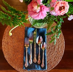 ROGERS CO Precious Rose SS 5-Piece Place Settings - RARE VNT
